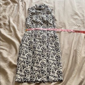 AGAIN Body con dress